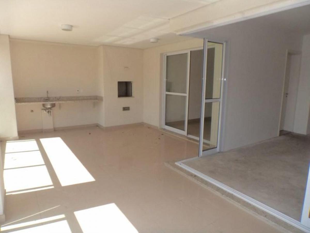 Apartamento de 3 dormitorios en Sao Paulo, Brazil No. 433607