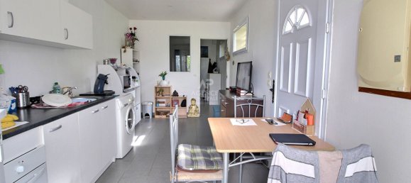 1 bedroom Apartment in Triel-sur-Seine, France No. 172906 2