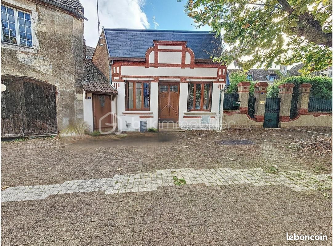 6 Schlafzimmer Haus in Saint-Jean-de-Losne, France, Nr. 339785