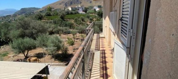 2 bedrooms Villa in Misilmeri, Italy No. 263740 17