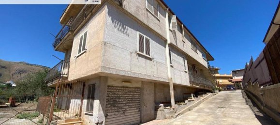 2 bedrooms Villa in Misilmeri, Italy No. 263740 12