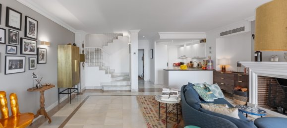 4 bedrooms Duplex in La Quinta, Spain No. 261136 30