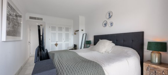 4 bedrooms Duplex in La Quinta, Spain No. 261136 22