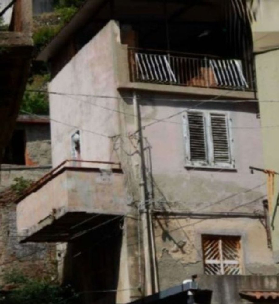 3غرفة منزل في Messina, Italy رقم 40879