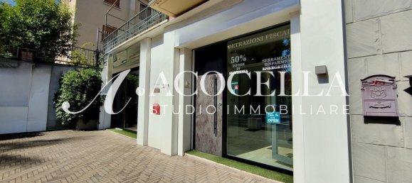 Büro in Bologna, Italy 97m², Nr. 270665 3