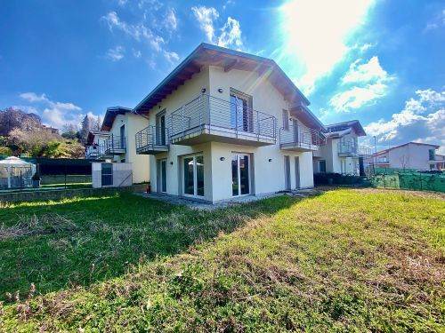 3 Schlafzimmer Villa in Appiano Gentile, Italy, Nr. 167510