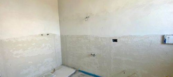 3 Schlafzimmer Villa in Appiano Gentile, Italy, Nr. 167510 14