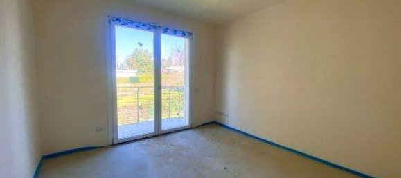 3 Schlafzimmer Villa in Appiano Gentile, Italy, Nr. 167510 11