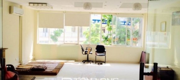 400m² House in Tay Ho, Vietnam No. 2850 2