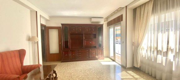 Apartamento de 4 dormitorios en Córdoba, Spain No. 140522 19