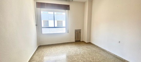 Apartamento de 4 dormitorios en Córdoba, Spain No. 140522 13