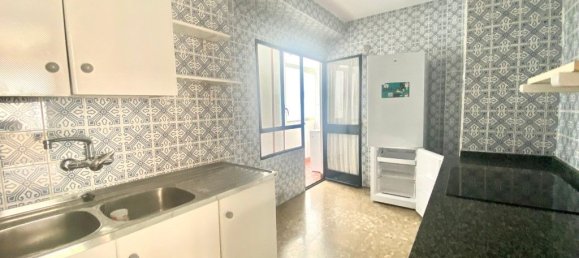 Apartamento de 4 dormitorios en Córdoba, Spain No. 140522 12