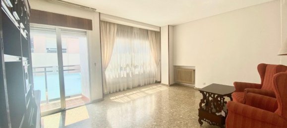 Apartamento de 4 dormitorios en Córdoba, Spain No. 140522 58