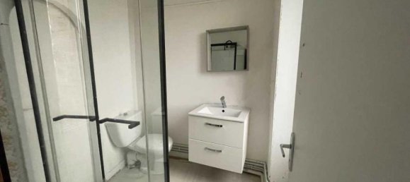 2 Schlafzimmer Haus in Manche, France, Nr. 193725 7