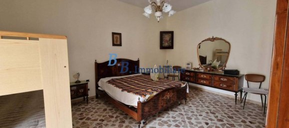 3 Schlafzimmer Wohnung in Alcamo, Italy, Nr. 261774 3