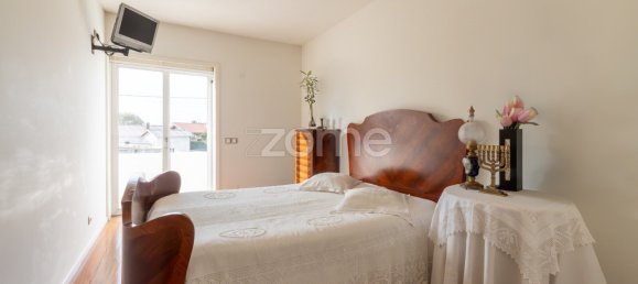 3 bedrooms House in Paredes, Portugal No. 131265 10