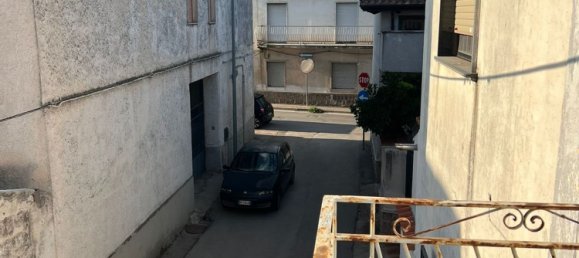 6 rooms House in Mondragone, Italy No. 224035 18