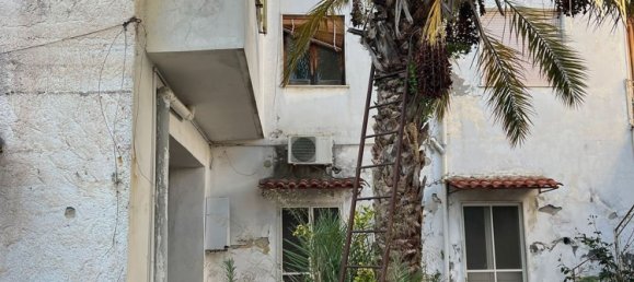 6 rooms House in Mondragone, Italy No. 224035 7