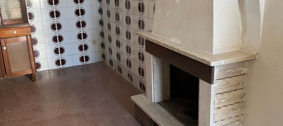 6 rooms House in Mondragone, Italy No. 224035 9