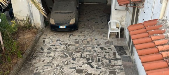 6 rooms House in Mondragone, Italy No. 224035 22