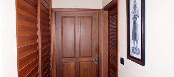 3 bedrooms Cafe / restaurant in Pattaya, Thailand No. 723 25