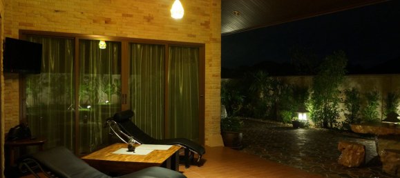 3 bedrooms Cafe / restaurant in Pattaya, Thailand No. 723 10