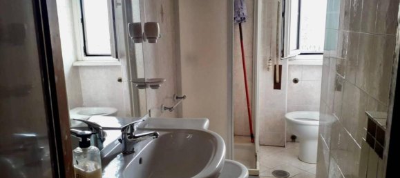 3 rooms Apartment in Latina, Italy No. 38523 4