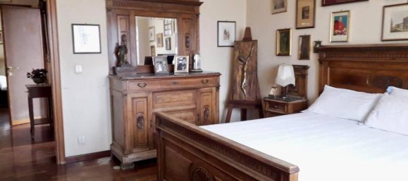 3 rooms Apartment in Latina, Italy No. 38523 3