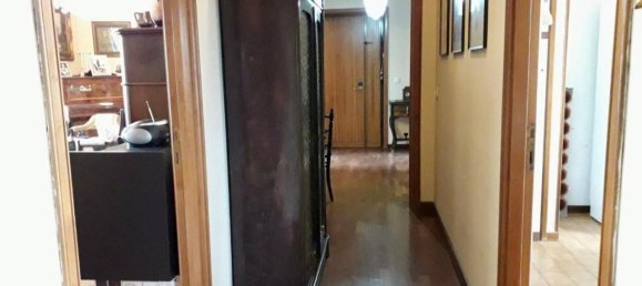 3 rooms Apartment in Latina, Italy No. 38523 11