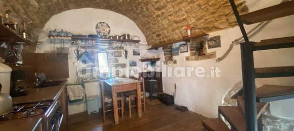 2 Schlafzimmer Haus in Spoleto, Italy, Nr. 268376 12