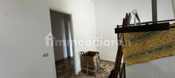 3 Schlafzimmer Wohnung in Varese, Italy, Nr. 323743 33