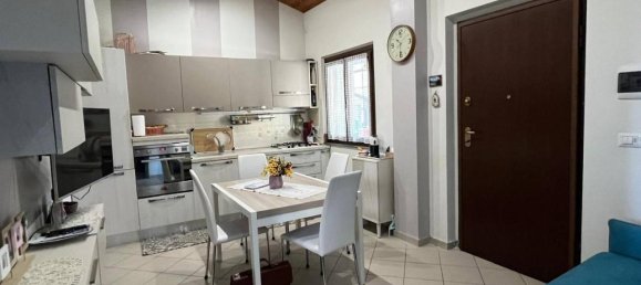 Apartamento de 3 habitaciónes en Pinerolo, Italy No. 29557 2