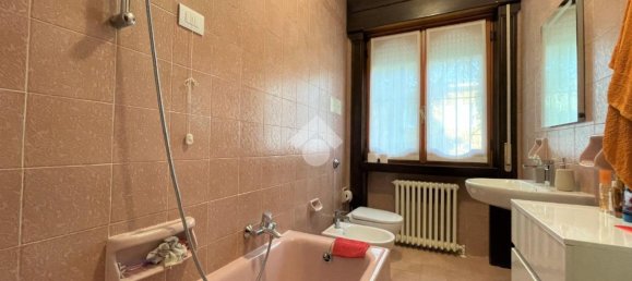 5-salle Appartement à Torre Boldone, Italy No. 73277 19