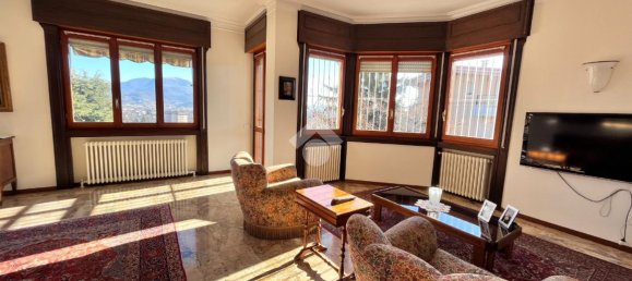 5-salle Appartement à Torre Boldone, Italy No. 73277 2