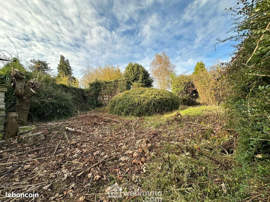 475m² Land in Chaillevois, France No. 70813