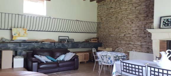 6 bedrooms House in Lucay-le-Libre, France No. 42092 11