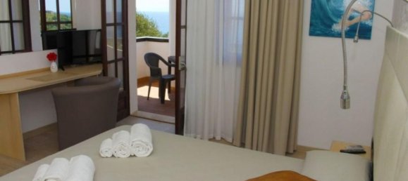 3600m² Hotel in Joppolo, Italy No. 557 9