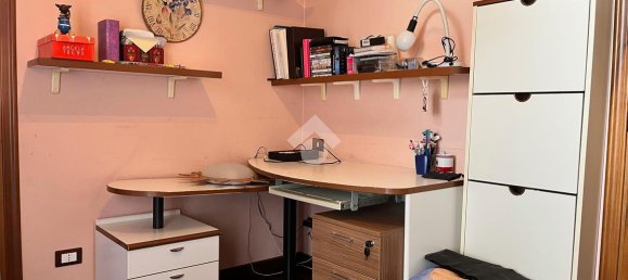 Вилла с 5 комнатами в Сициано, Италия № 33041 36