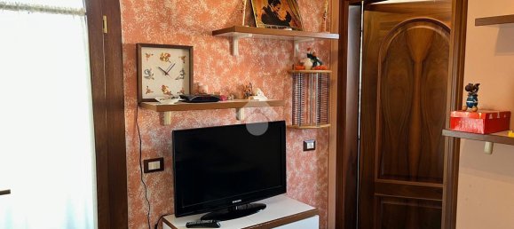 Вилла с 5 комнатами в Сициано, Италия № 33041 35