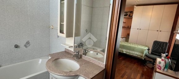 Вилла с 5 комнатами в Сициано, Италия № 33041 37