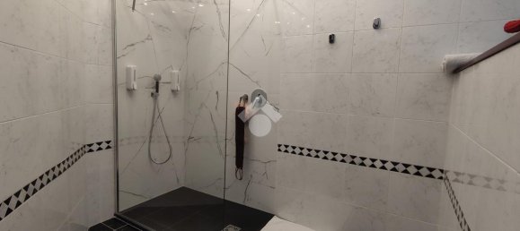 Вилла с 5 комнатами в Сициано, Италия № 33041 33