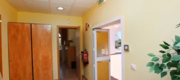 Офис с 2 спальнями в Бенальмадена, Испания № 24036 11