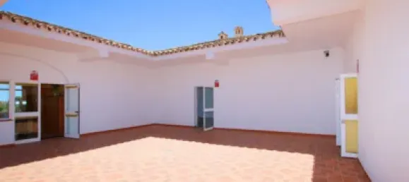 Офис с 2 спальнями в Бенальмадена, Испания № 24036 2