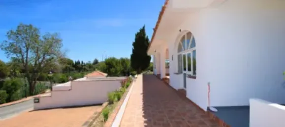 Офис с 2 спальнями в Бенальмадена, Испания № 24036 44