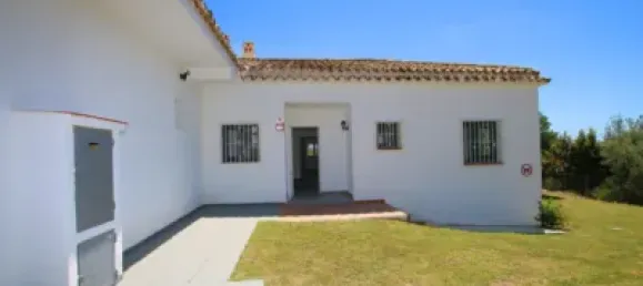 Офис с 2 спальнями в Бенальмадена, Испания № 24036 43