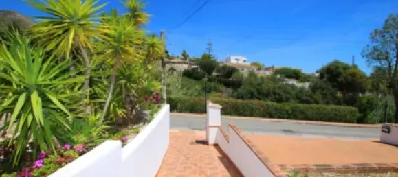 Офис с 2 спальнями в Бенальмадена, Испания № 24036 47