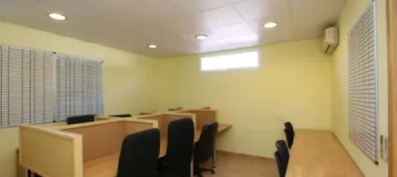 Офис с 2 спальнями в Бенальмадена, Испания № 24036 12