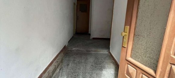 6-salle Bâtiment à Ostprignitz-Ruppin, Germany No. 17090 18