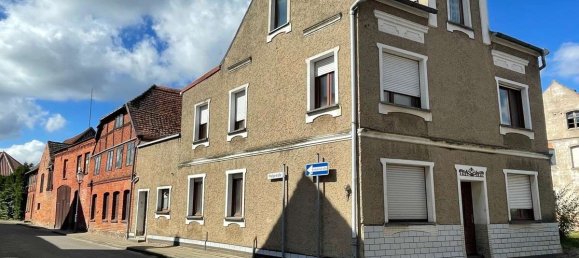 6-salle Bâtiment à Ostprignitz-Ruppin, Germany No. 17090 2