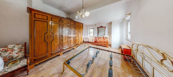 5 غرف نوم شقة في San Pietro in Casale, Italy رقم 335830 11